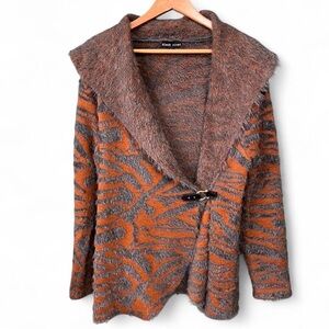 Eclectic Black Rivet Fuzzy Gray & Orange Zebra Faux Fur Cardigan Buckle Sweater